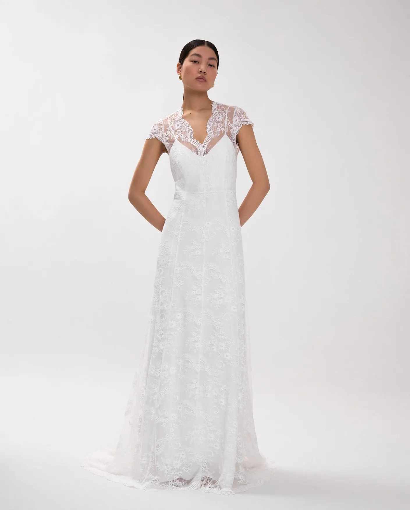 Bridal Dresses|IVY OAK Daniela Lily Bridal Lace Dress